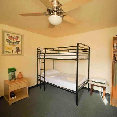 Ashland Commons Hostel Εξωτερικό φωτογραφία