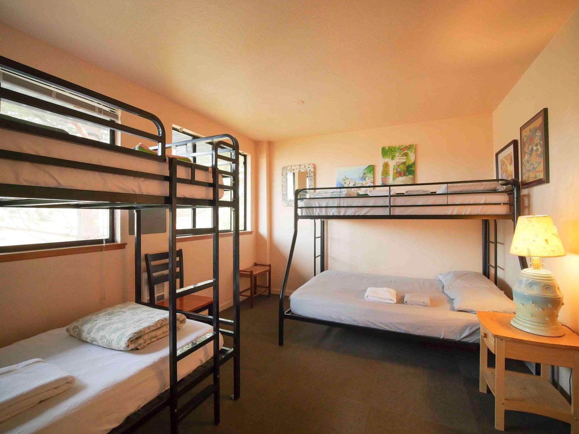Ashland Commons Hostel Εξωτερικό φωτογραφία