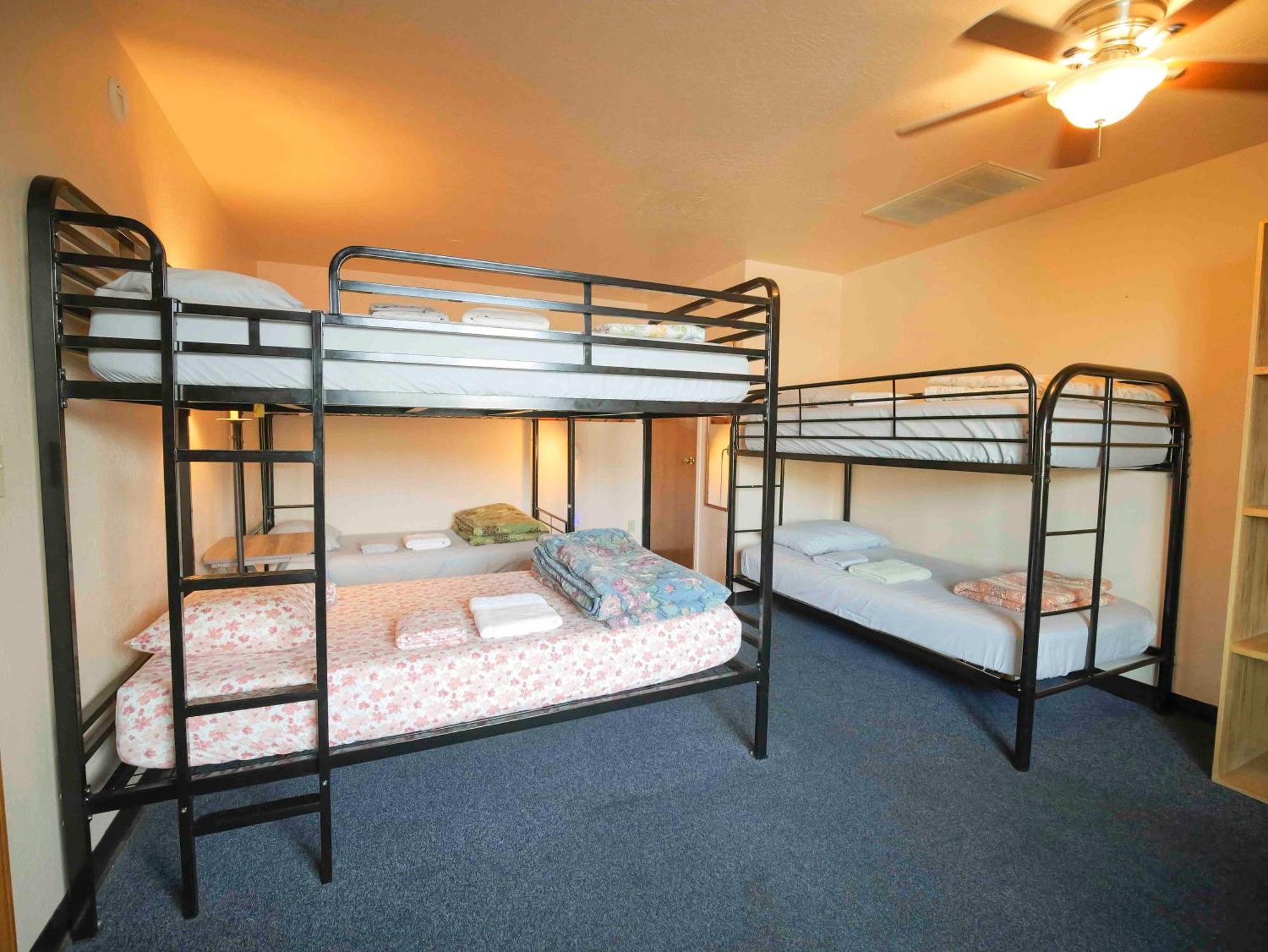 Ashland Commons Hostel Εξωτερικό φωτογραφία
