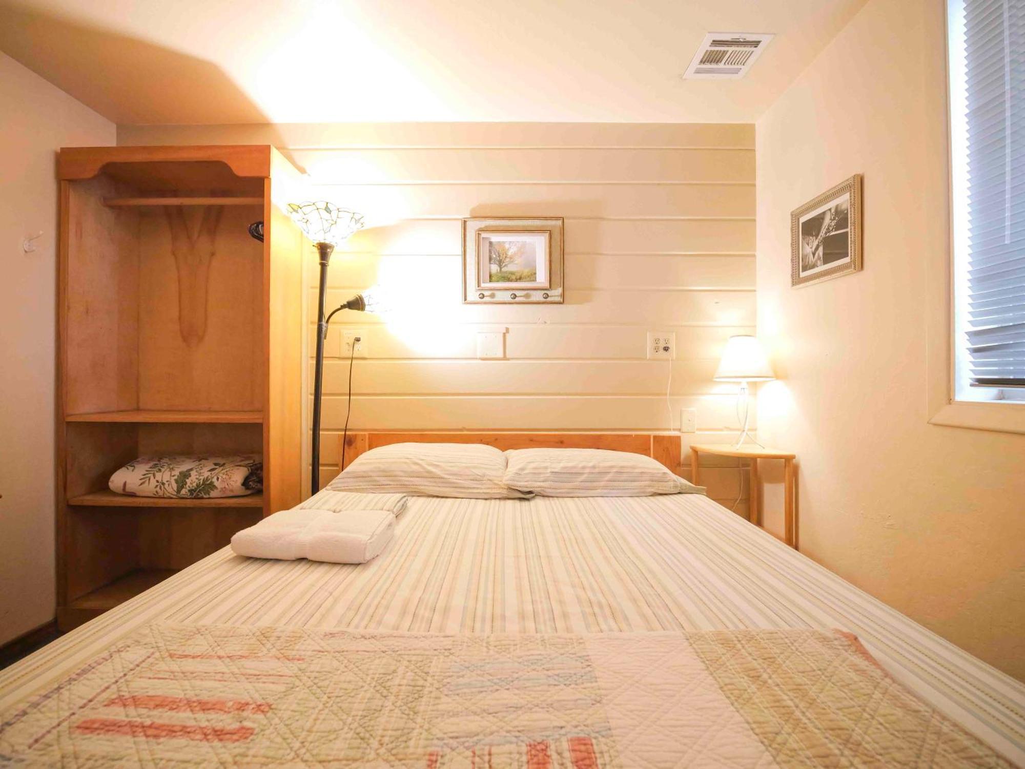 Ashland Commons Hostel Εξωτερικό φωτογραφία