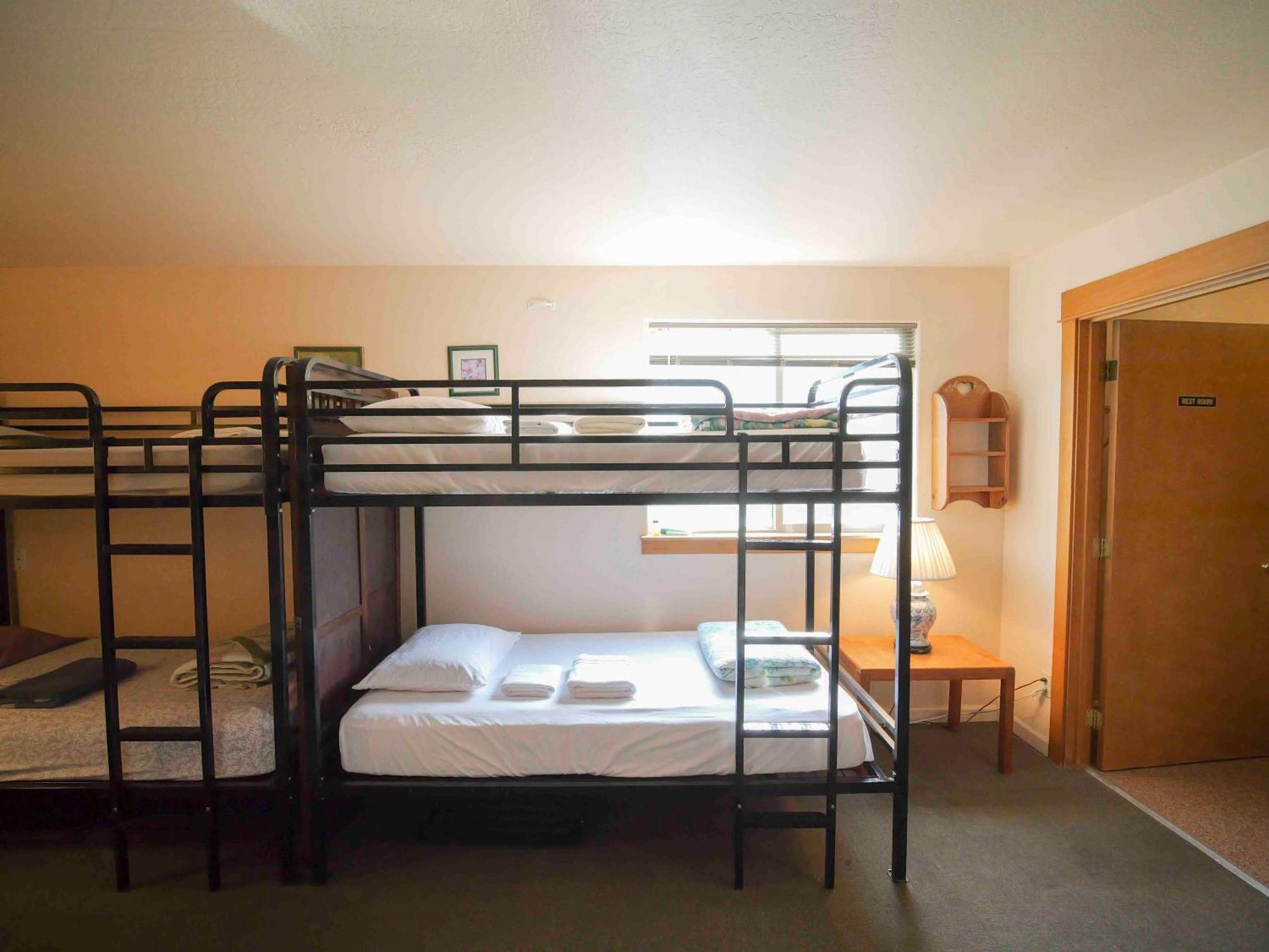 Ashland Commons Hostel Εξωτερικό φωτογραφία