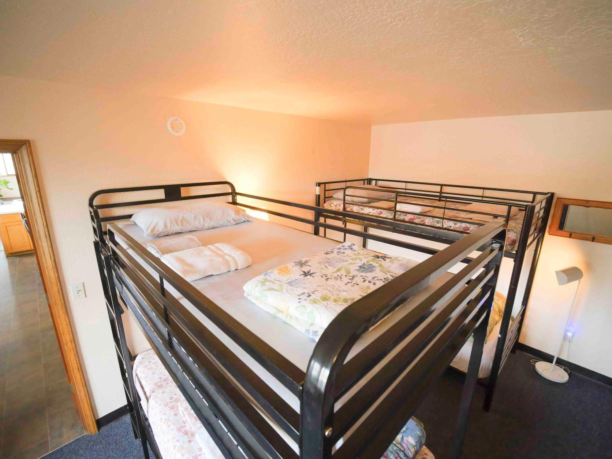 Ashland Commons Hostel Εξωτερικό φωτογραφία